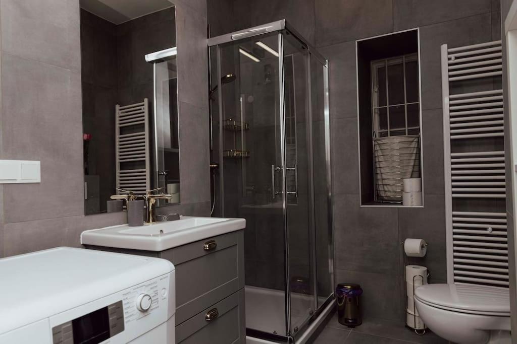 Modern Stylish Comfortable 2 Bedroom Apartment Viena Exterior foto